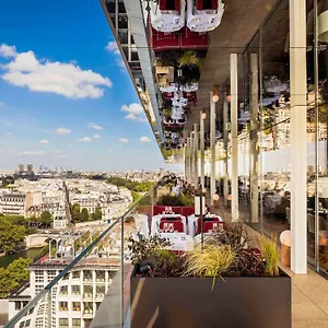 5* Hotel So/